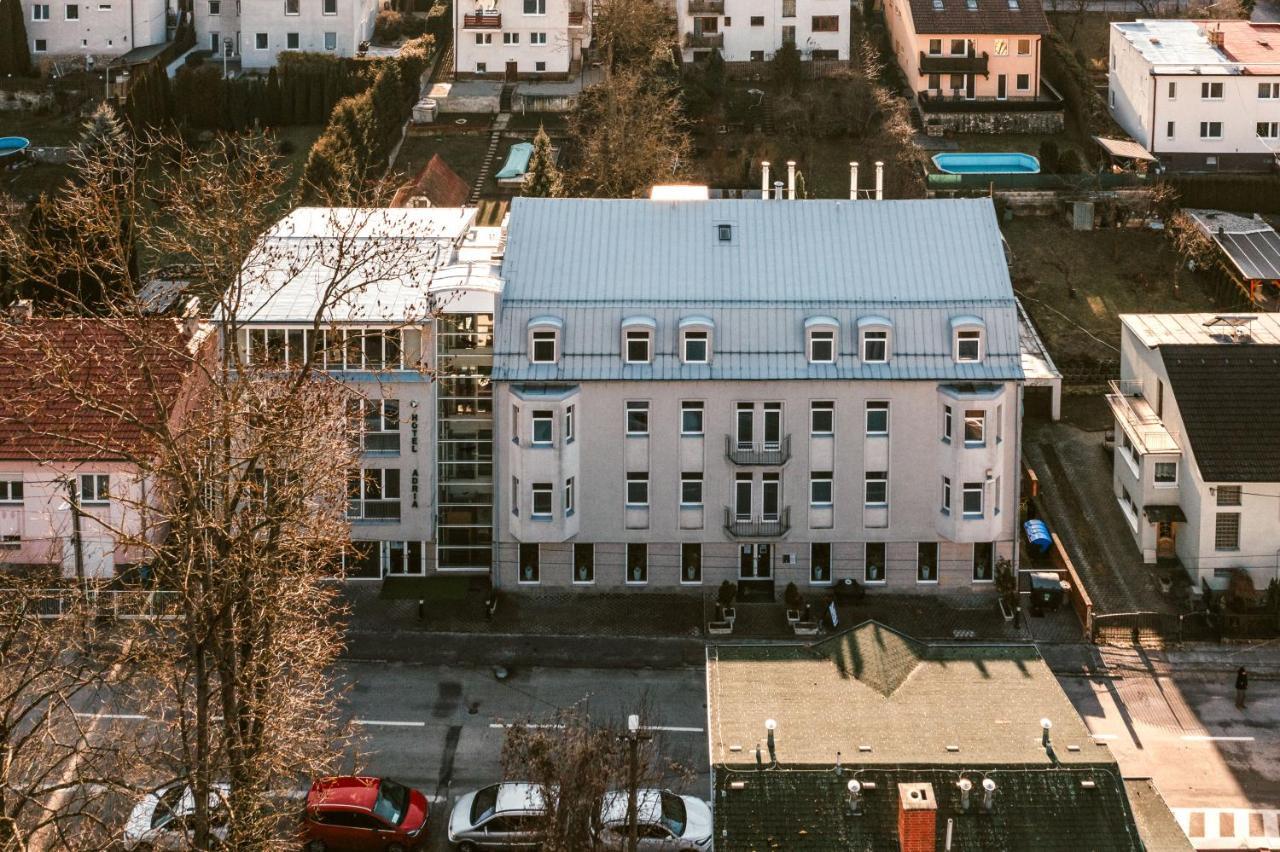 Hotel Adria Nová Dubnica Extérieur photo